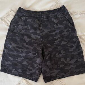 Lululemon athletica Black & Gray Camo Athletic Shorts